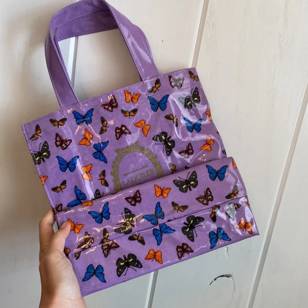 Lay free Paris Tote bag. 10” x 10”. New condition - Picture 2 of 4